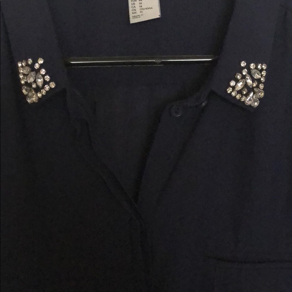 Shirt - Picture 2 of 3